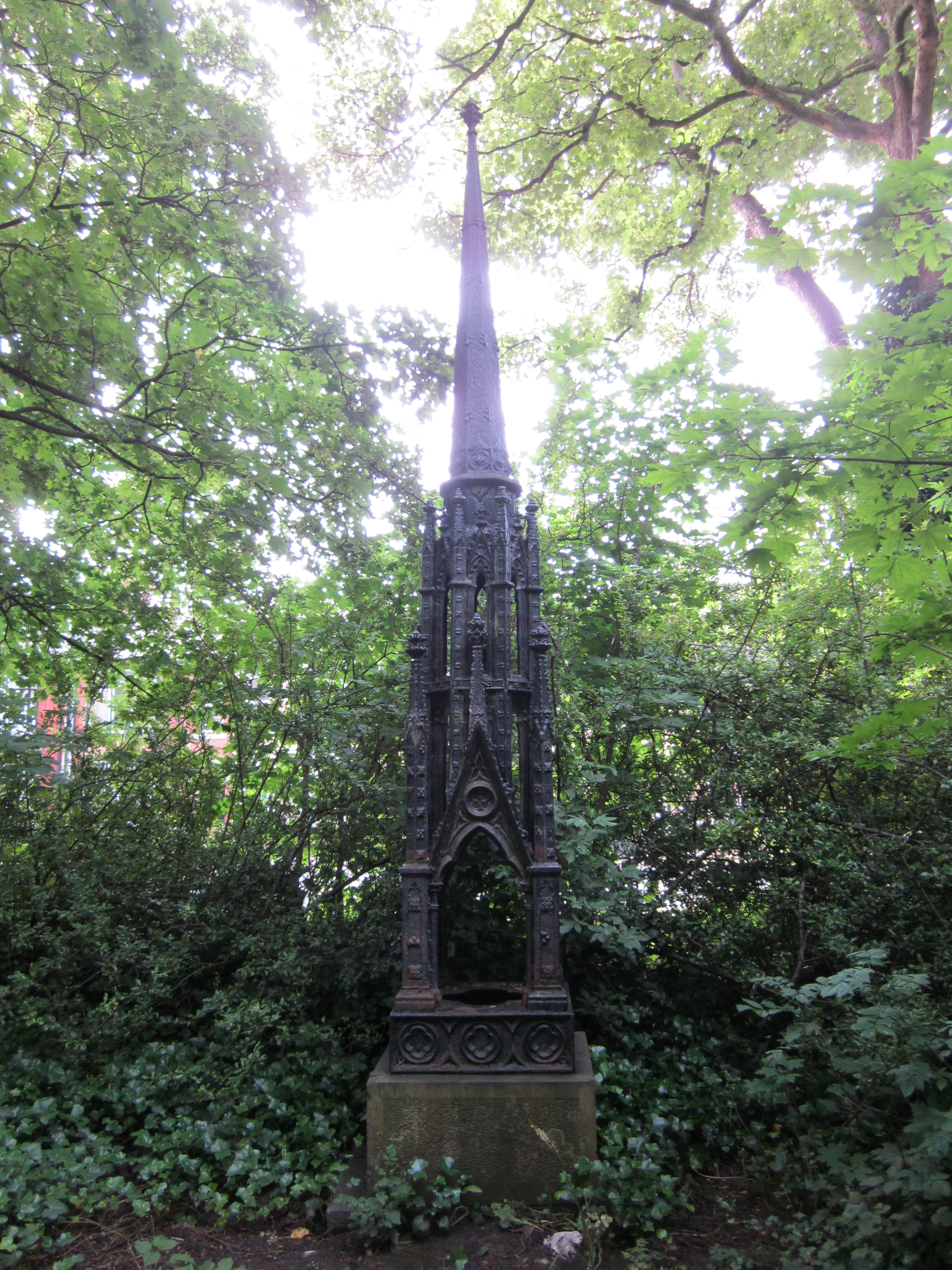 Spring Bank Cemetery Monument, Hull, Photo by Hannah Rice